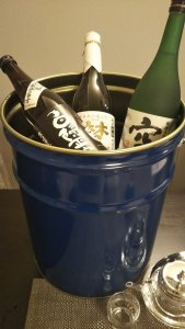 ペール缶を日本酒クーラーにして特別なひと時を